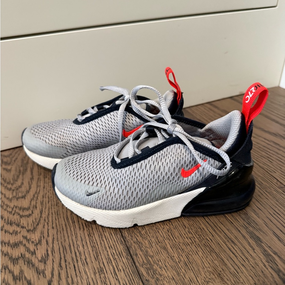 Nike Kids AirMax 270 Sneakers- 11C